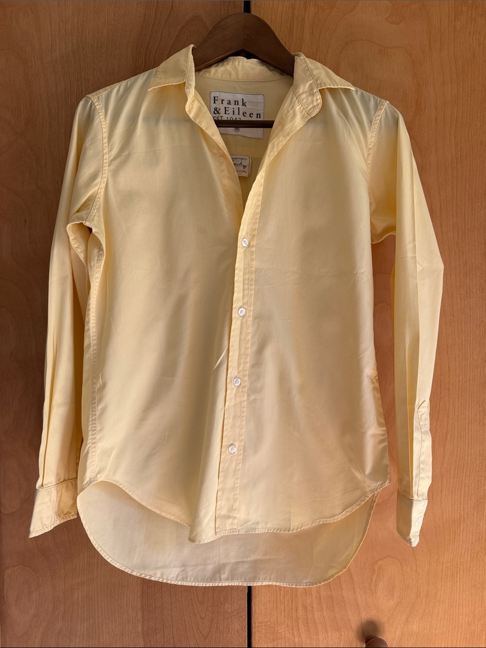 Frank & Eileen Light Yellow Classic Button-Down Shirt